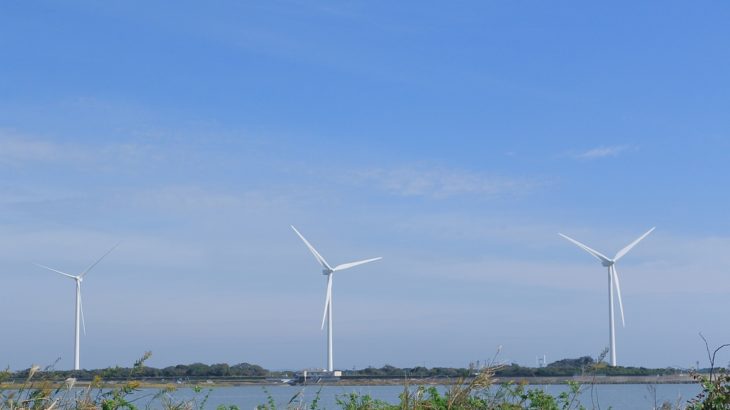 天竜川河口 発電用風車