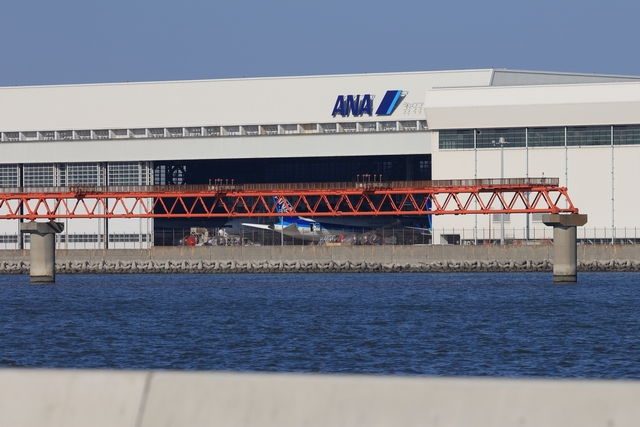 羽田空港の格納庫