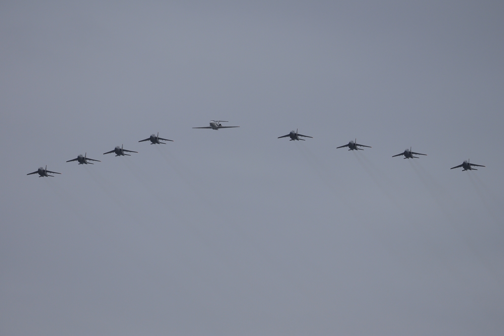 オープニングフライト