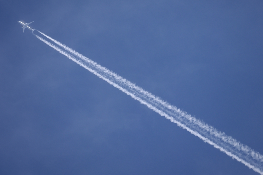 飛行機雲